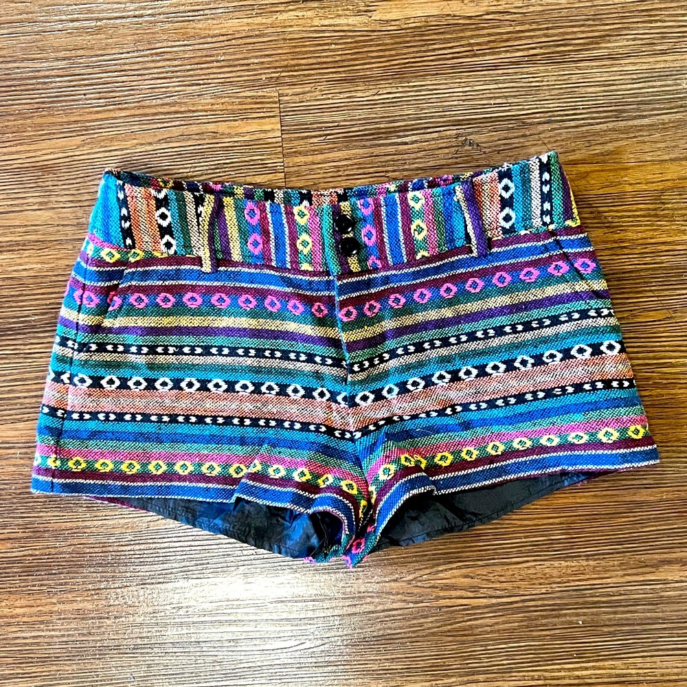NEW Colorful patterned shorts, size S